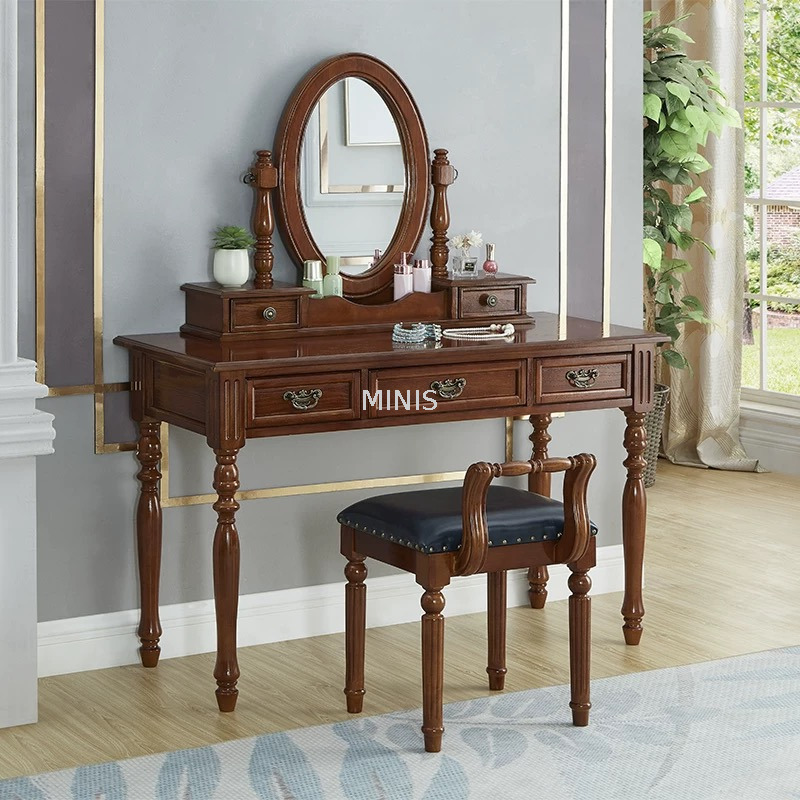 Dormitorio tocador de madera marrón vintage con espejo