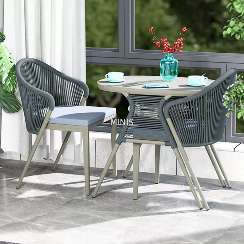 Mesa de comedor para jardín y balcón al aire libre y sillas que ahorran espacio