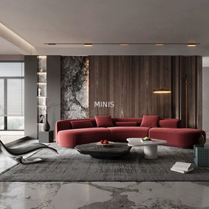 Sofá de tela de terciopelo rojo curvado de la sala de estar