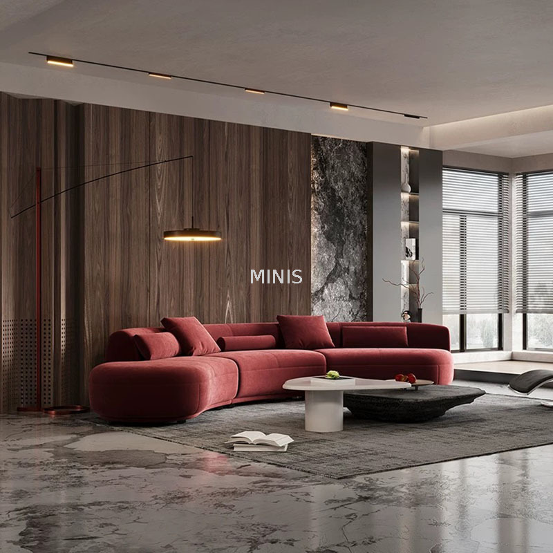 Sofá de tela de terciopelo rojo curvado de la sala de estar